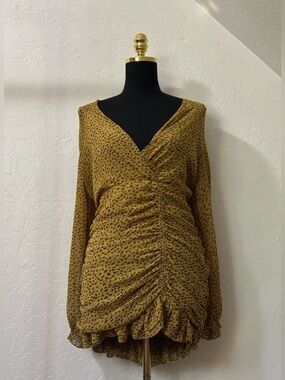 glam Mustard Yellow Ruched V-Neck Long Sleeve Dress